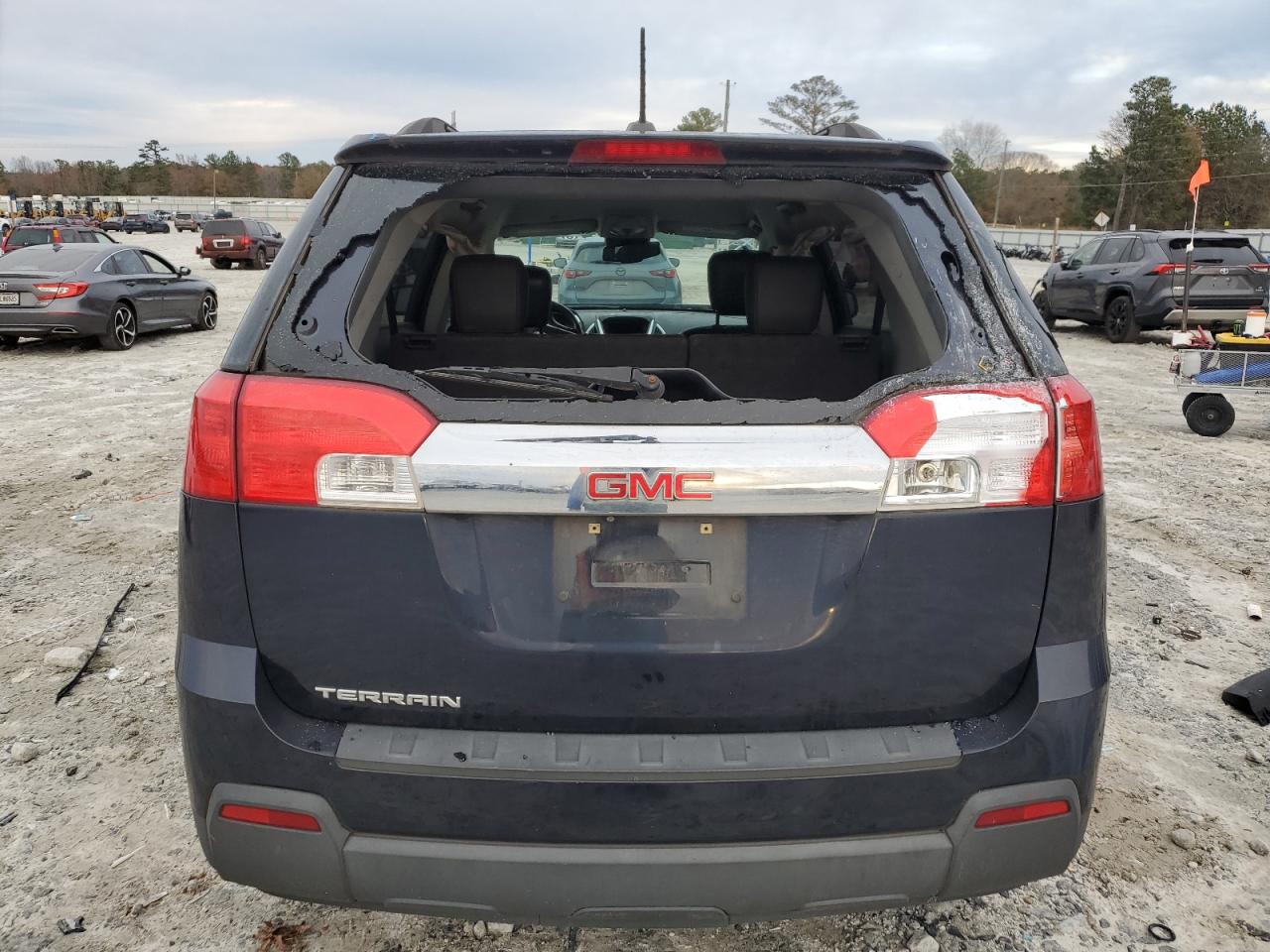 2015 GMC Terrain - Image 6