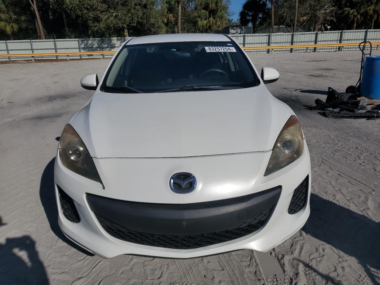 2012 Mazda 3 - Image 5