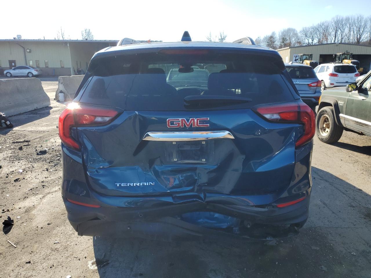 2020 GMC Terrain - Image 6
