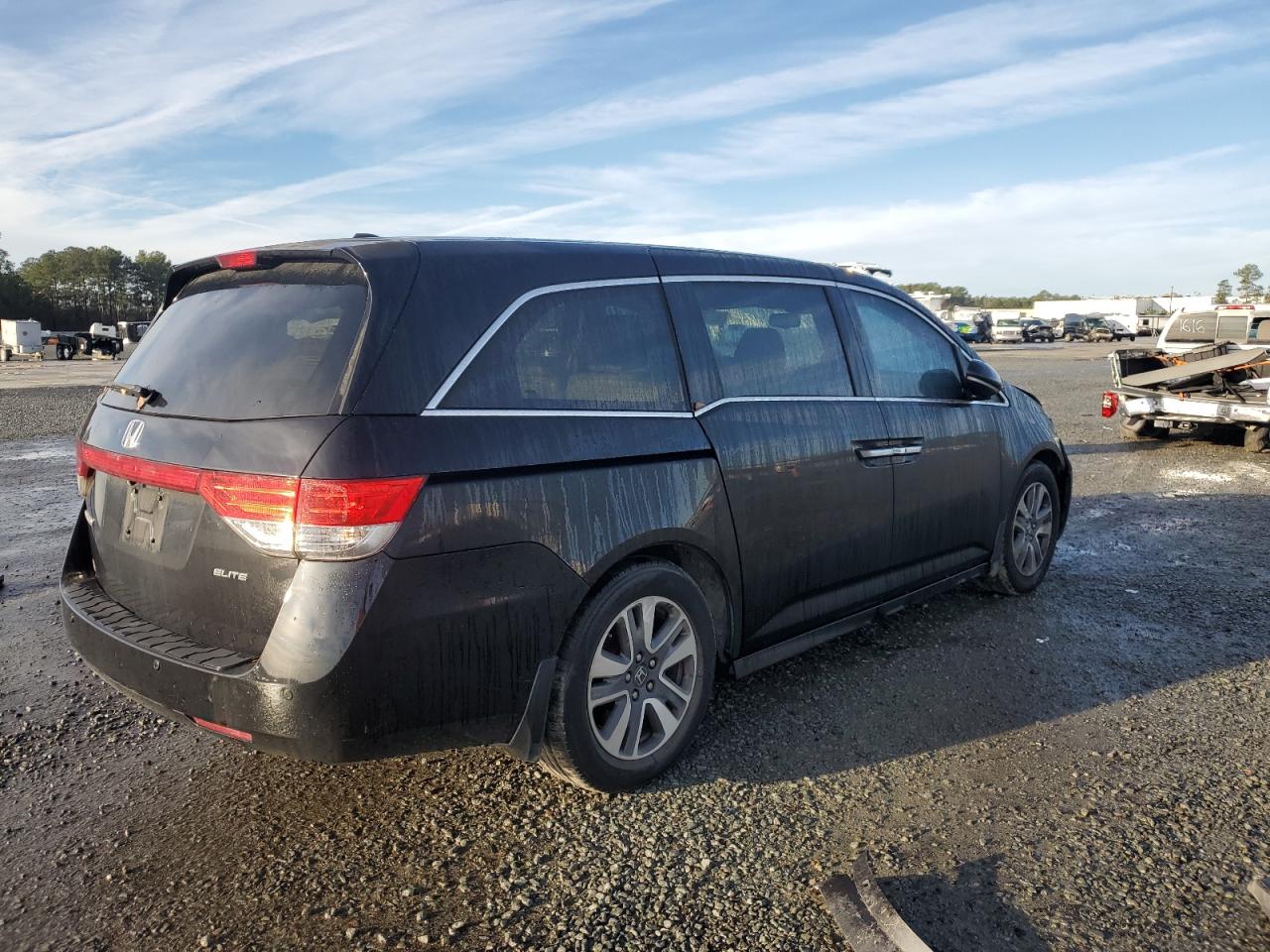 2015 Honda Odyssey - Image 3