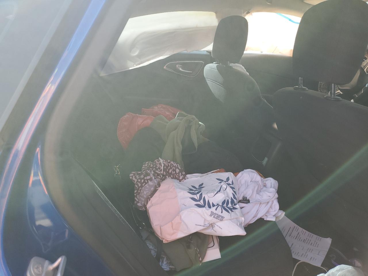 2015 Chrysler 200 Limited VIN: 1C3CCCAB8FN627342 Lot: 81109823