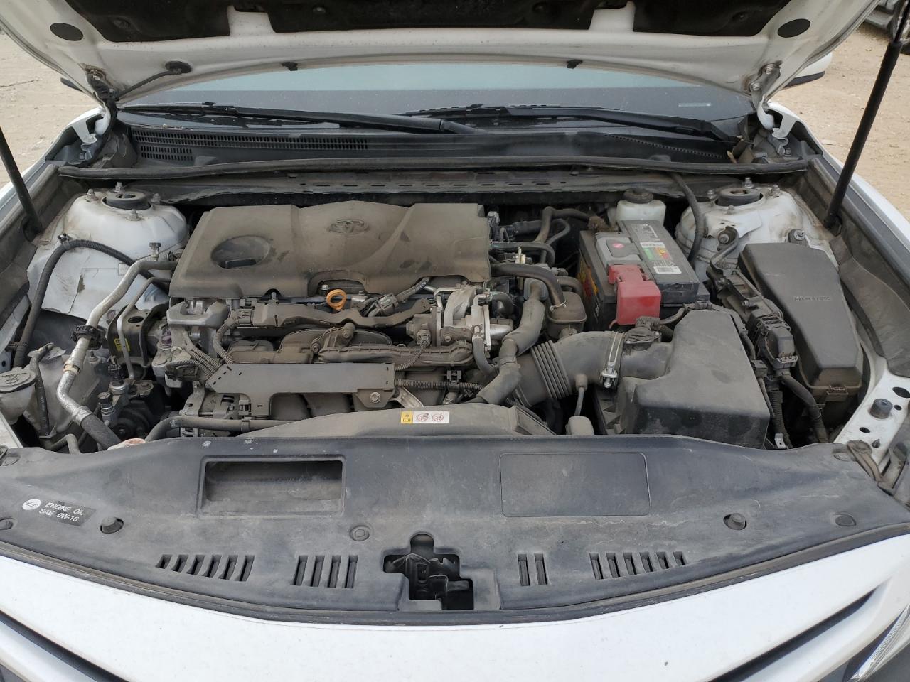 2018 Toyota Camry - Image 13