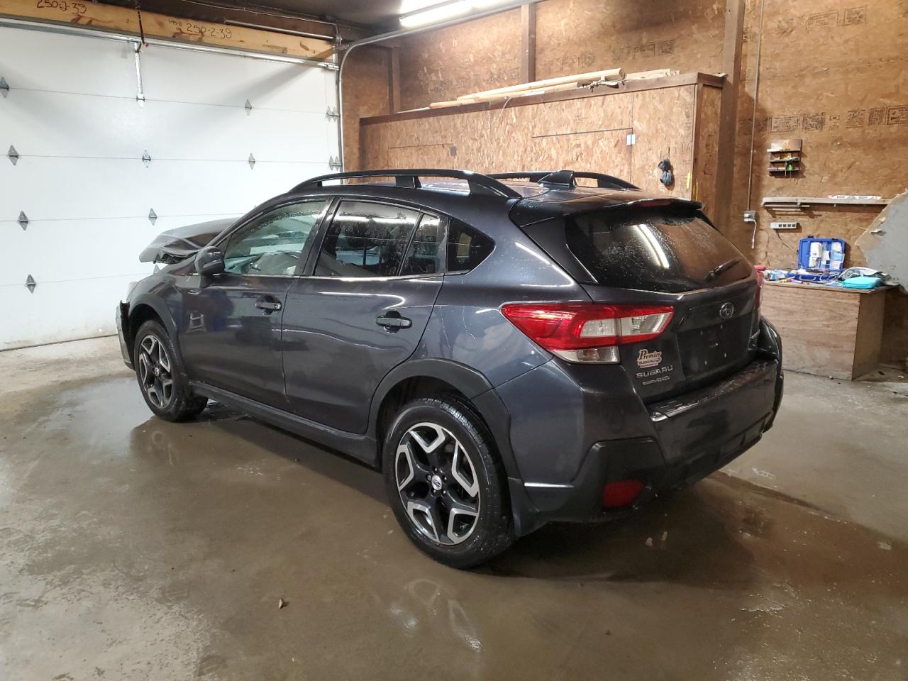 VIN JF2GTAMC1JH213074 2018 SUBARU CROSSTREK no.2