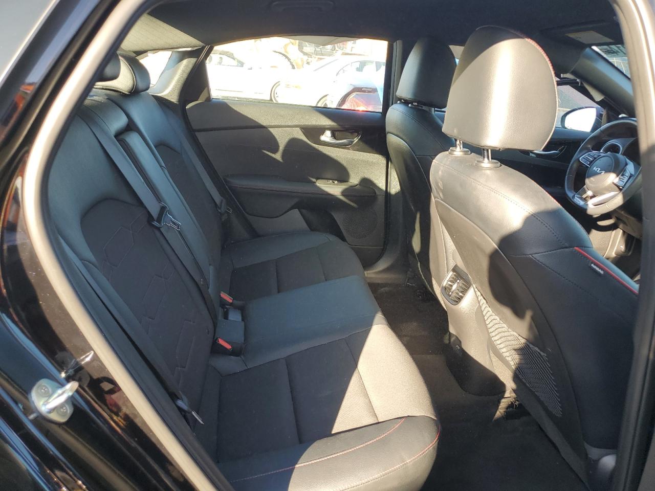 2023 Kia Forte - Image 10