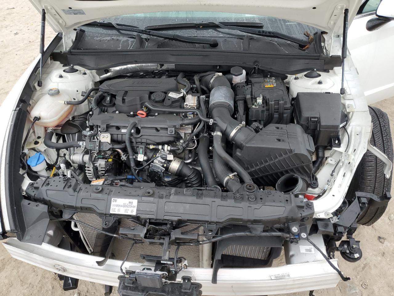 2022 Hyundai Sonata - Image 11