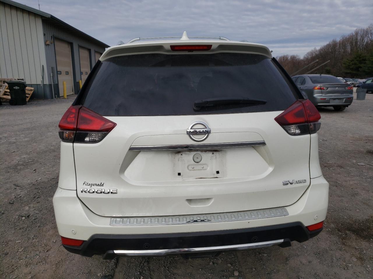 2020 Nissan Rogue - Image 6