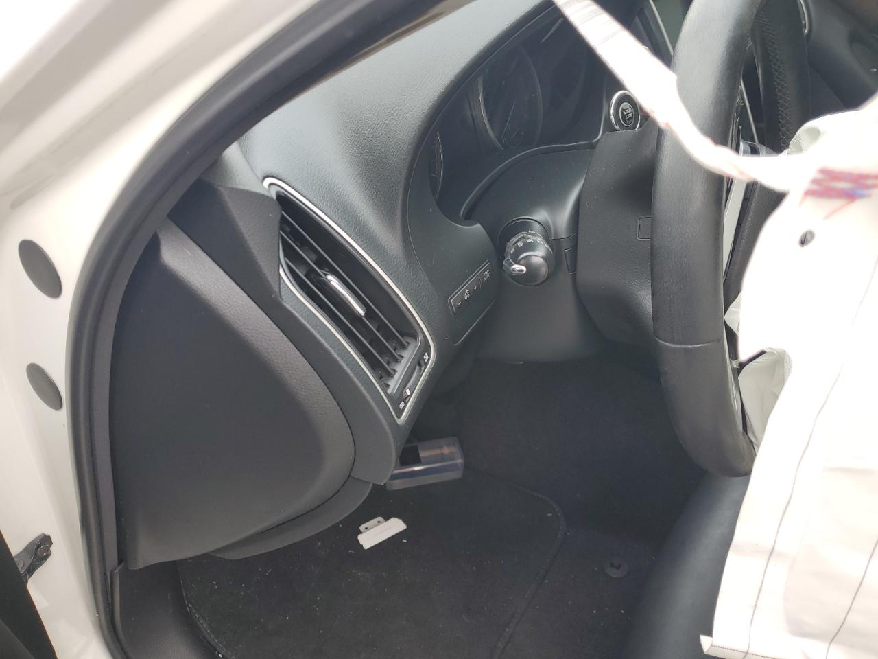 2018 Infiniti Q50 - Image 9