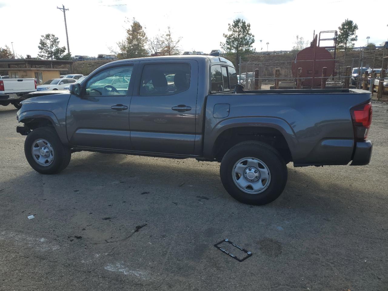 VIN 3TYAX5GN6NT037481 2022 TOYOTA TACOMA no.2