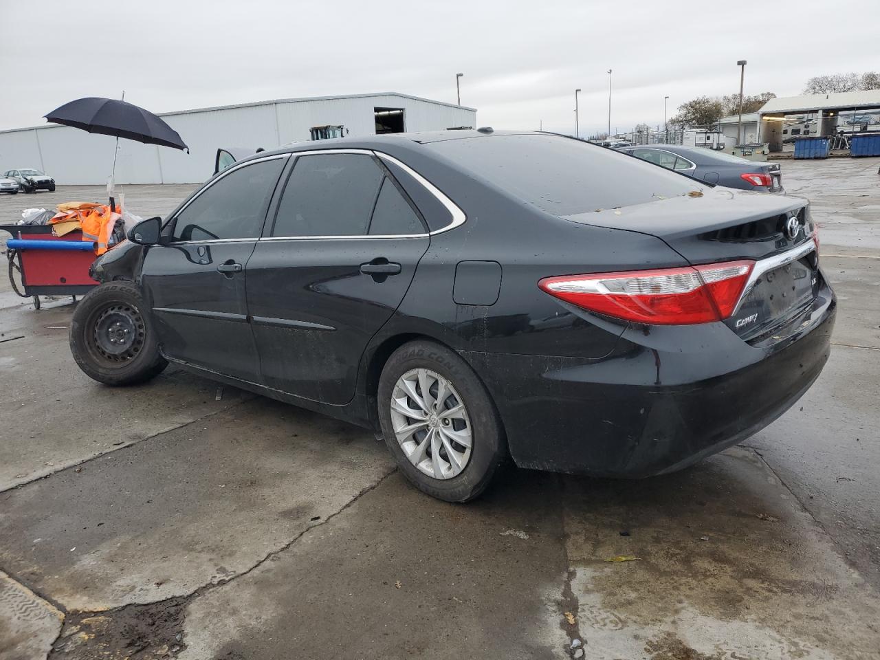 VIN 4T4BF1FK8GR543705 2016 TOYOTA CAMRY no.2