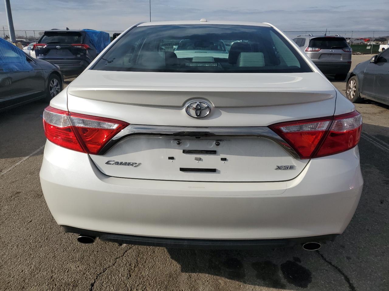 VIN 4T1BK1FK5GU572309 2016 TOYOTA CAMRY no.6