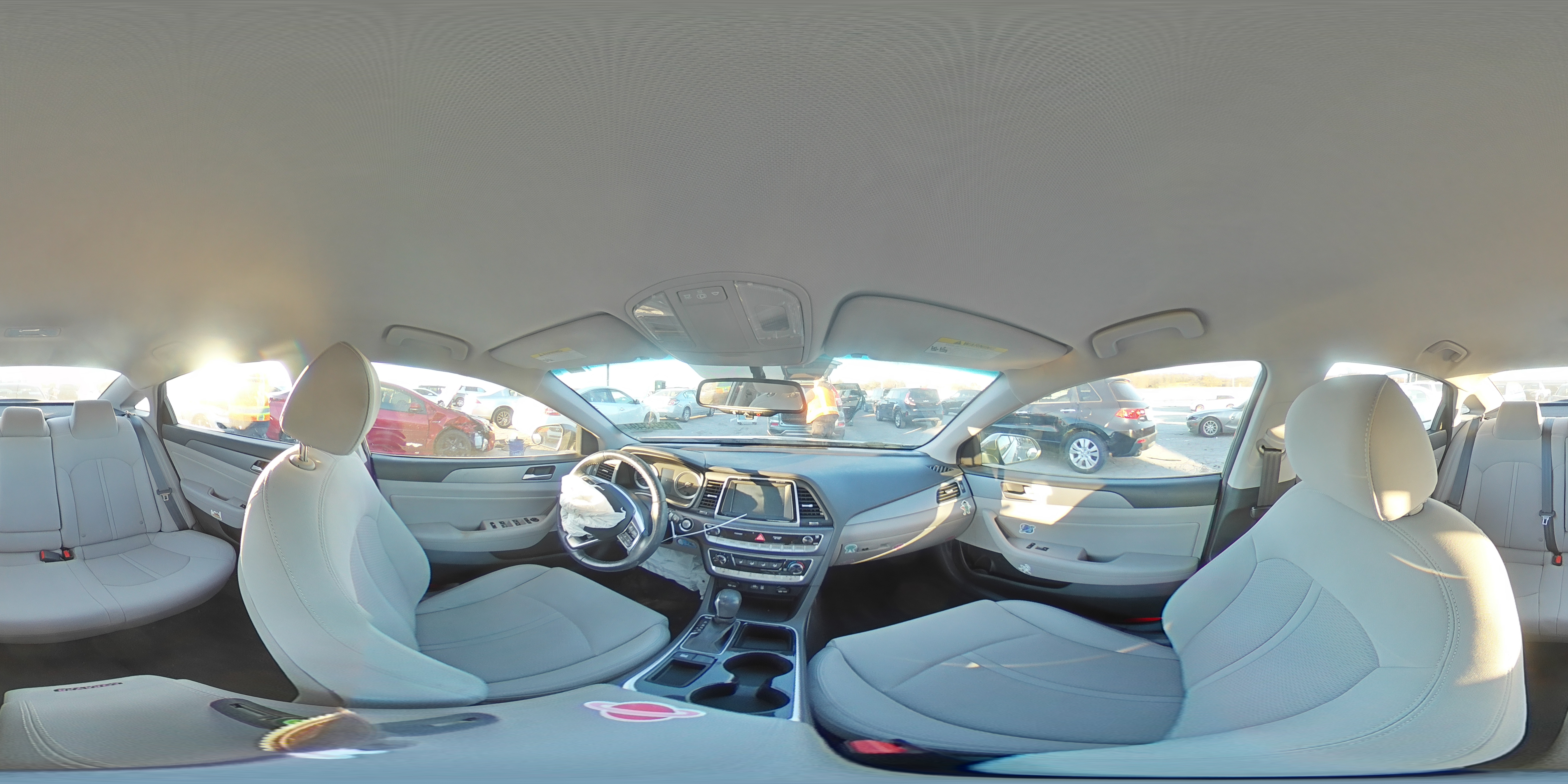 2018 Hyundai Sonata - Image 13