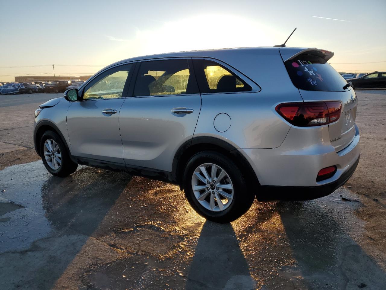 2020 Kia Sorento - Image 2