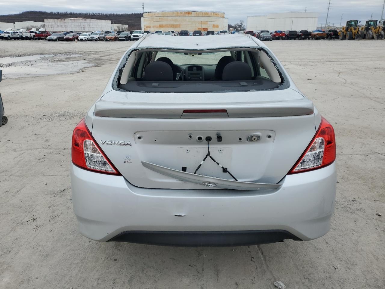 VIN 3N1CN7AP9JL856665 2018 NISSAN VERSA no.6