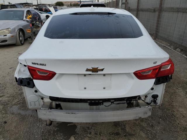 Sedans CHEVROLET MALIBU 2017 Biały