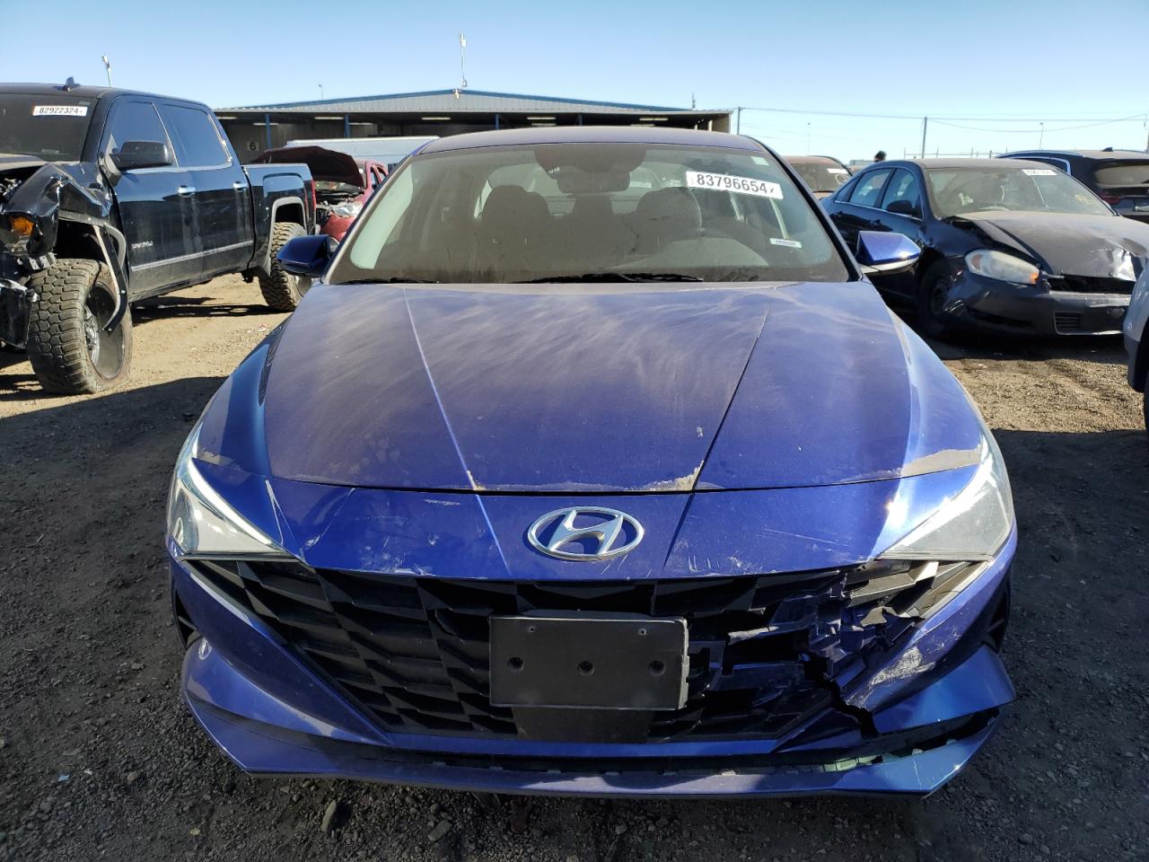 2023 Hyundai Elantra - Image 5