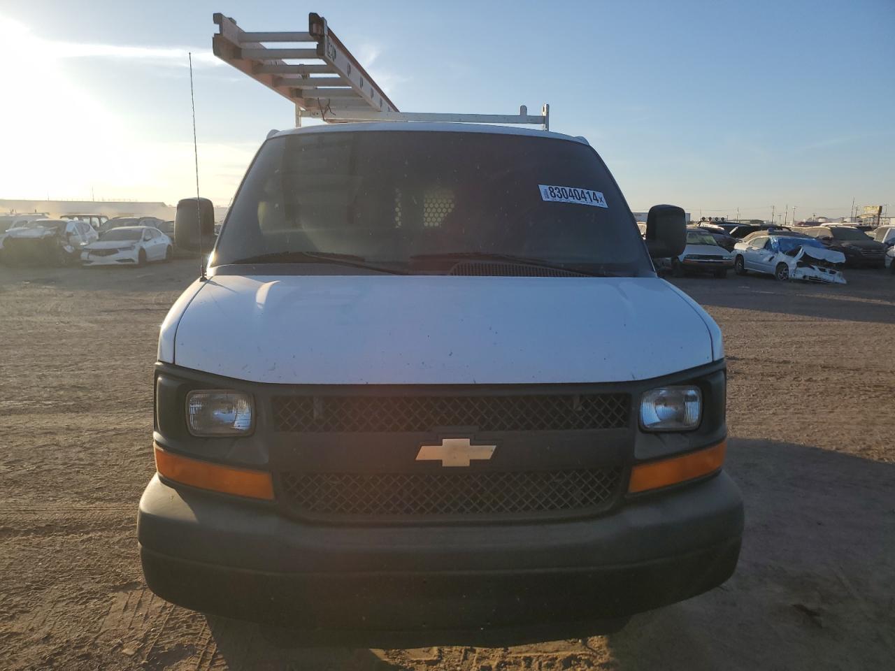 VIN 1GCWGFCF1F1240802 2015 CHEVROLET EXPRESS no.5