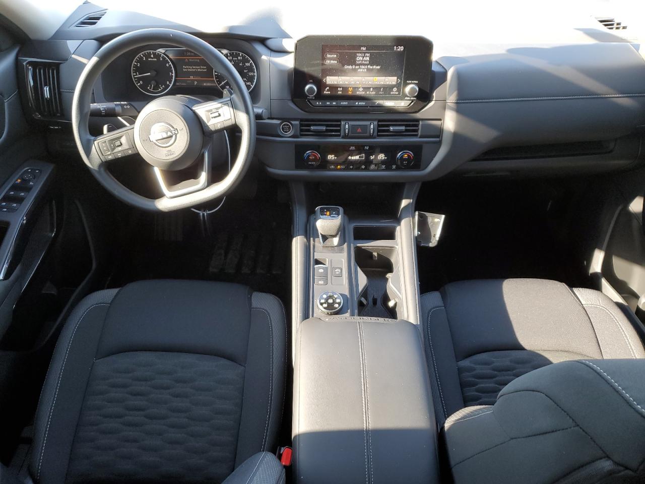 2024 Nissan Pathfinder - Image 8