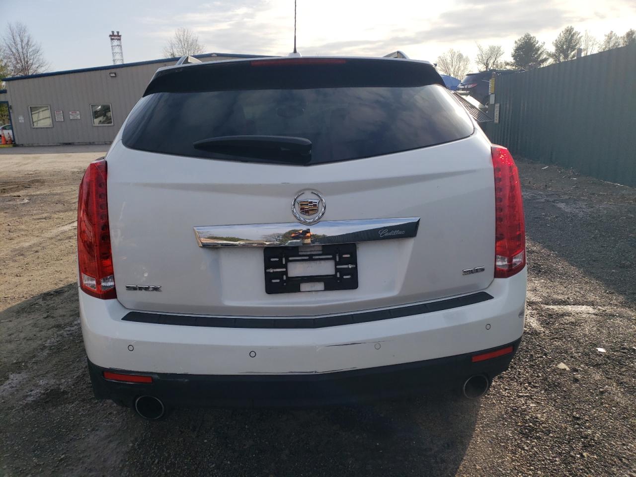 2016 Cadillac SRX - Image 6