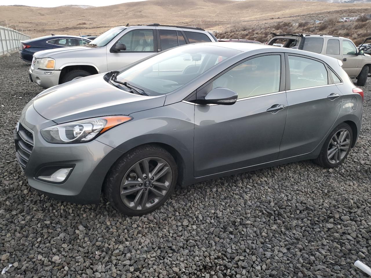 VIN KMHD35LHXGU318164 2016 HYUNDAI ELANTRA no.1