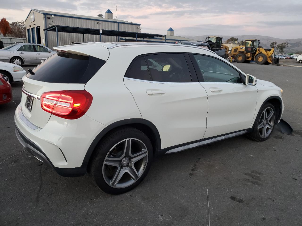 VIN WDCTG4EB5GJ233736 2016 MERCEDES-BENZ GLA-CLASS no.3