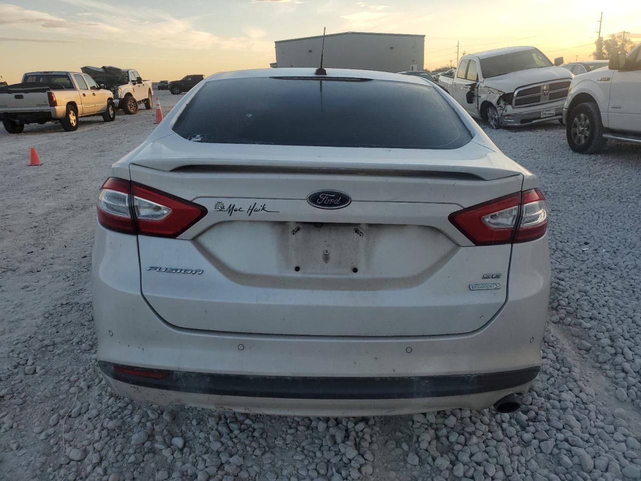 VIN 3FA6P0HD4GR245901 2016 FORD FUSION no.6