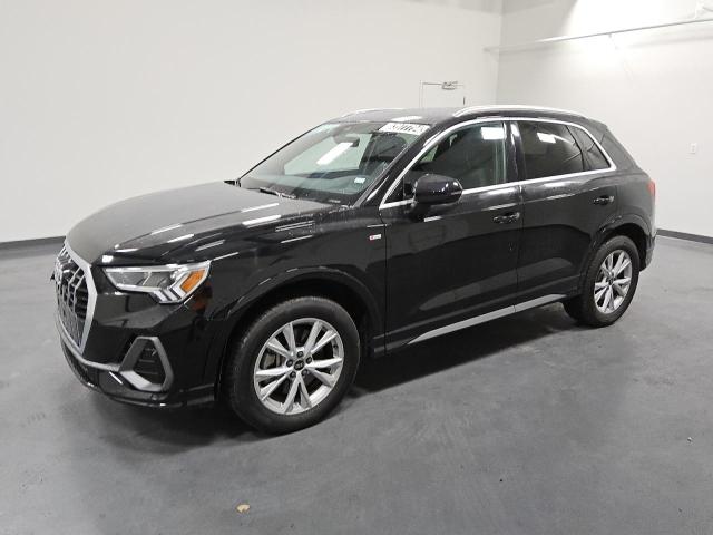  AUDI Q3 2024 Чорний