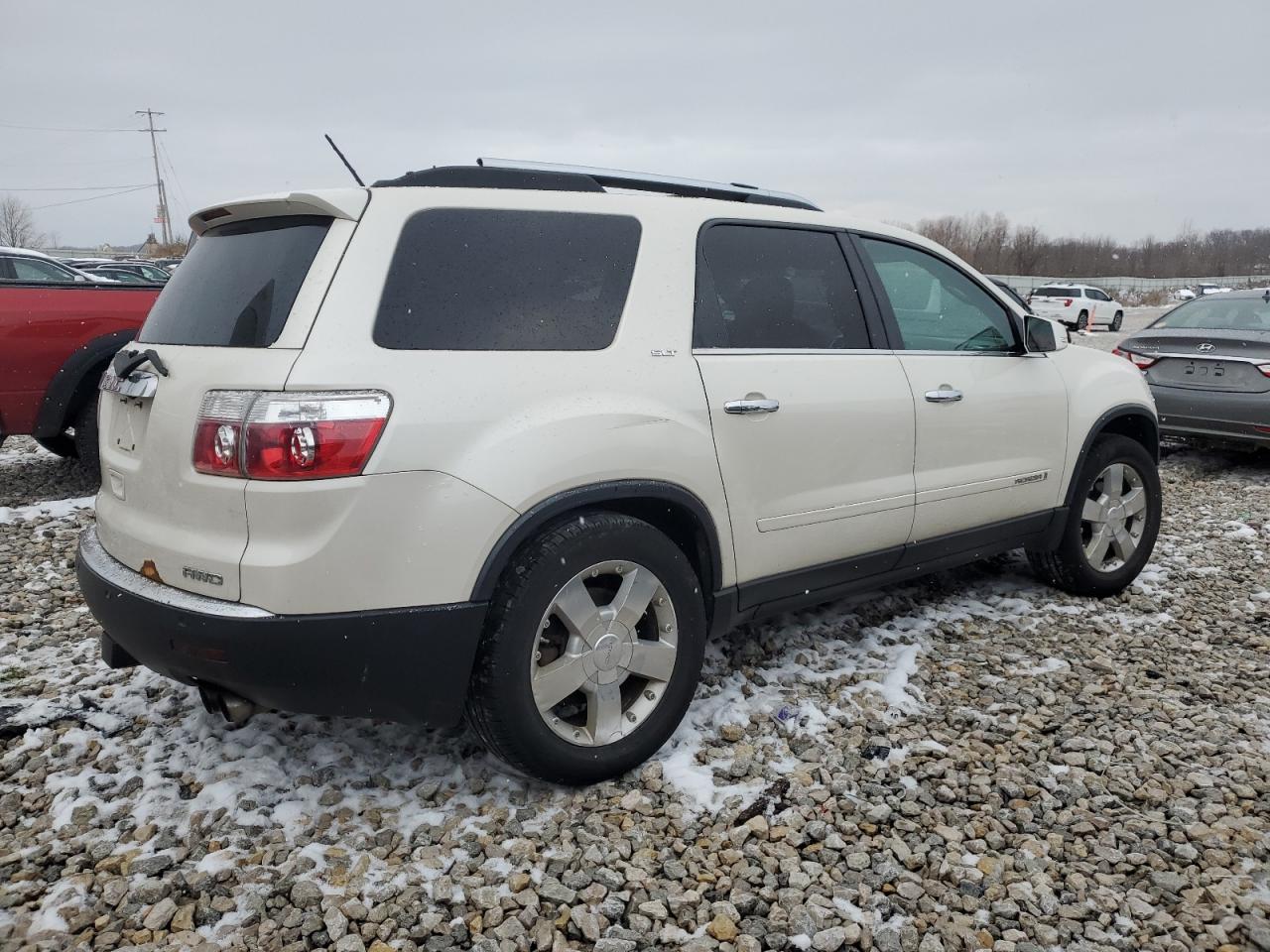 2008 GMC Acadia - Image 3