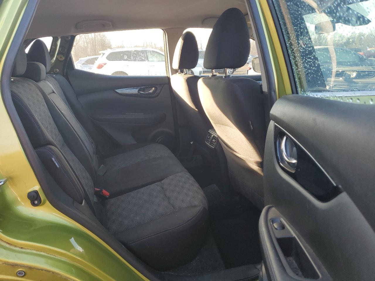 2020 Nissan Rogue - Image 11