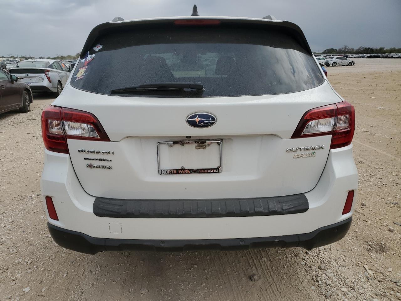 2017 Subaru Outback - Image 6