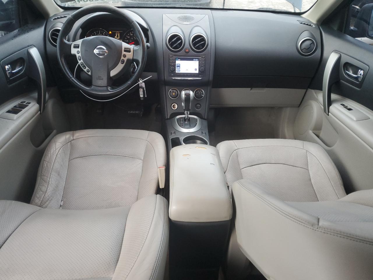 2011 Nissan Rogue - Image 8