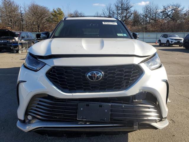  TOYOTA HIGHLANDER 2022 White