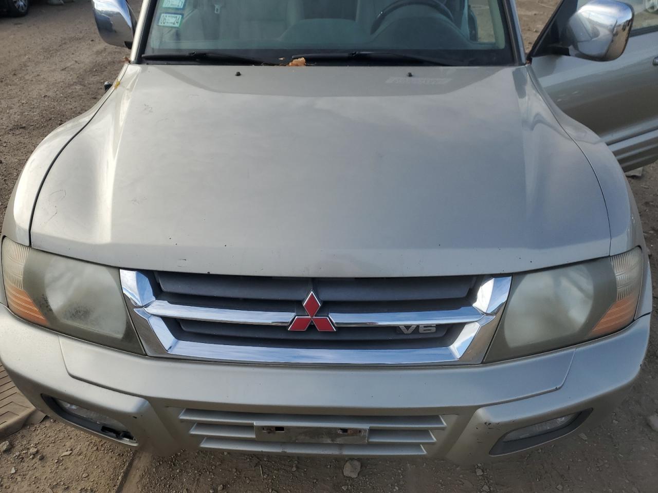 2001 Mitsubishi Montero Limited VIN: JA4MW51R21J002493 Lot: 83960244