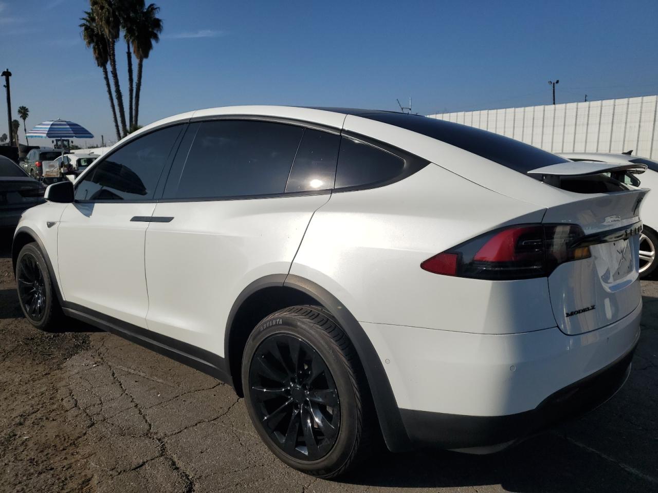 VIN 5YJXCAE24GF002884 2016 TESLA MODEL X no.2