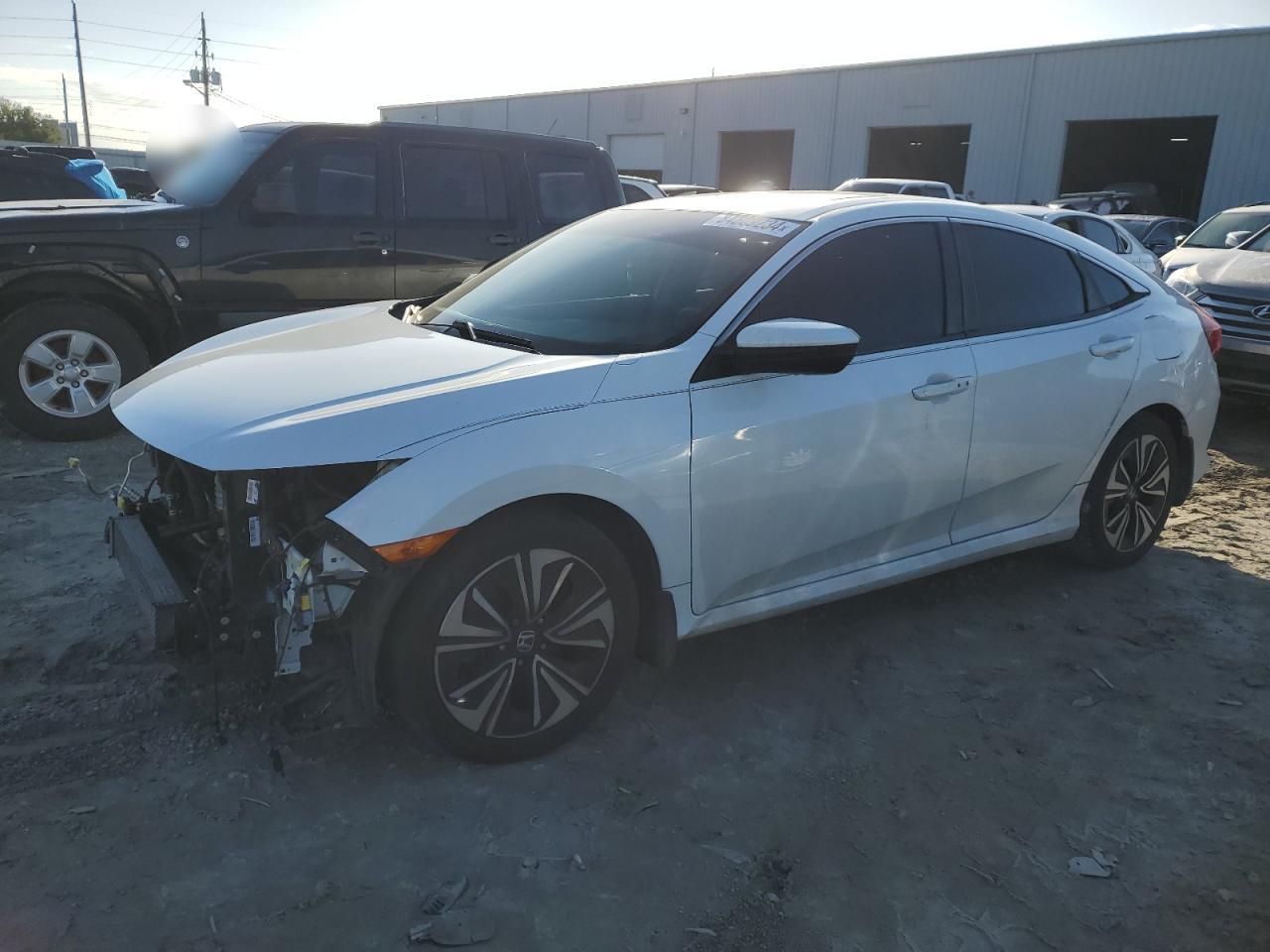 VIN 19XFC1F74GE044807 2016 HONDA CIVIC no.1