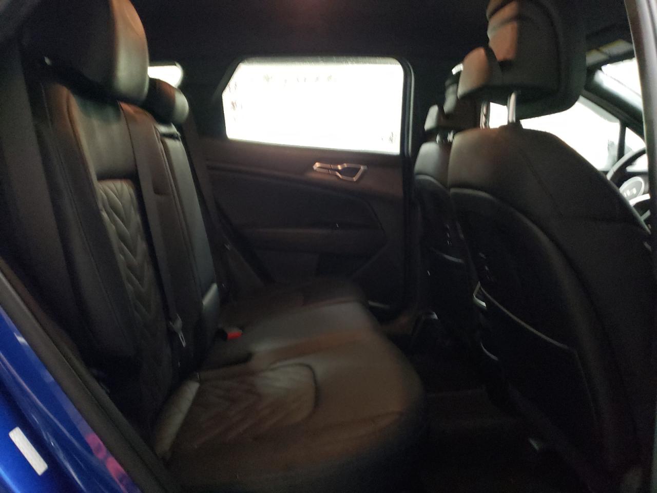 2023 Kia Sportage - Image 10