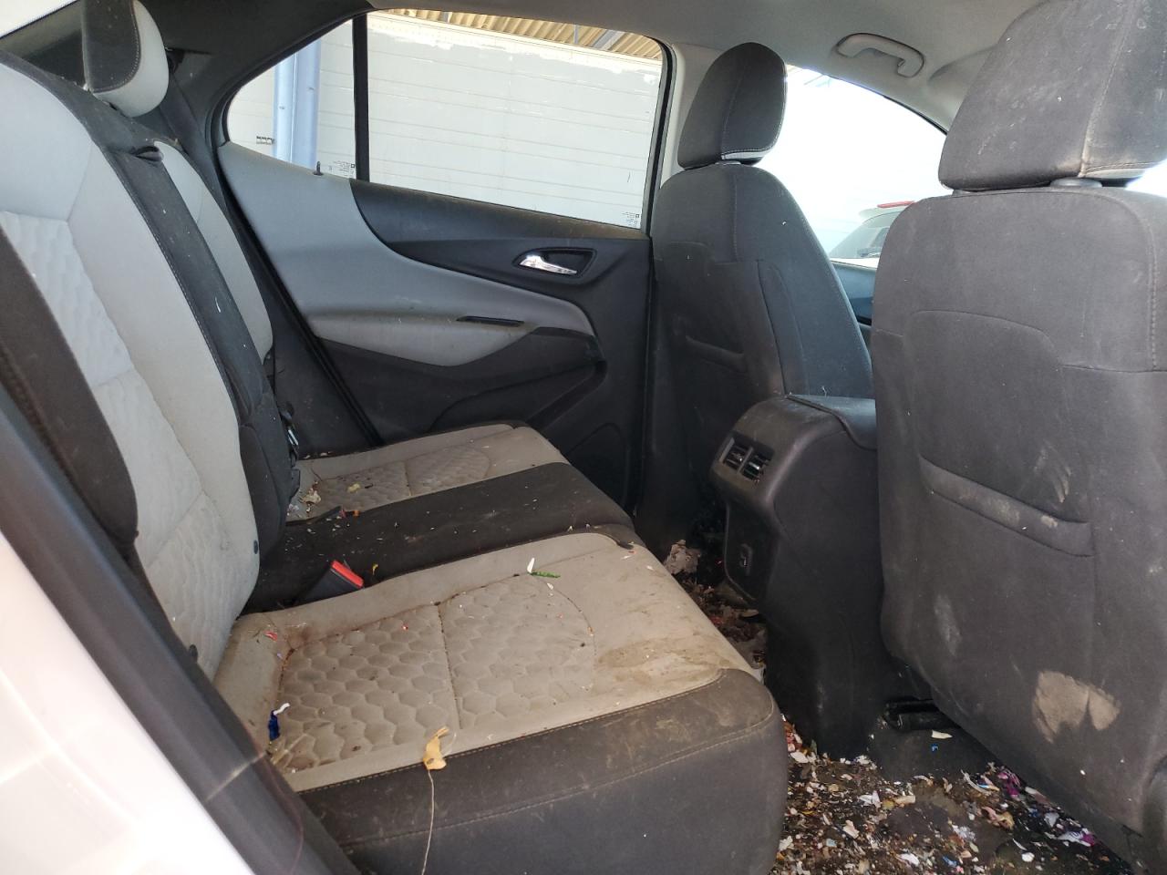 2019 Chevrolet Equinox - Image 11