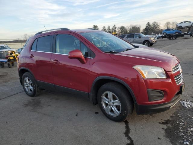  CHEVROLET TRAX 2015 Czerwony