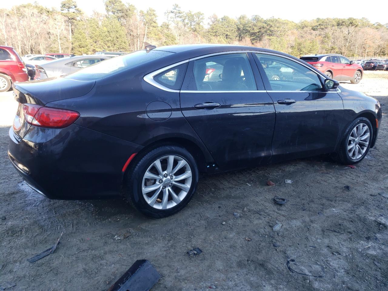 2015 Chrysler 200 - Image 3