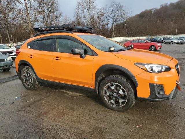  SUBARU CROSSTREK 2018 Оранжевый