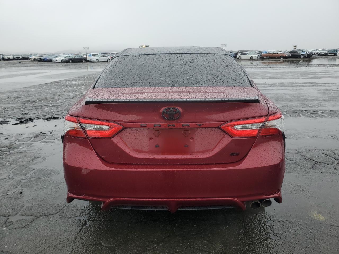 VIN 4T1B11HKXJU663423 2018 TOYOTA CAMRY no.6