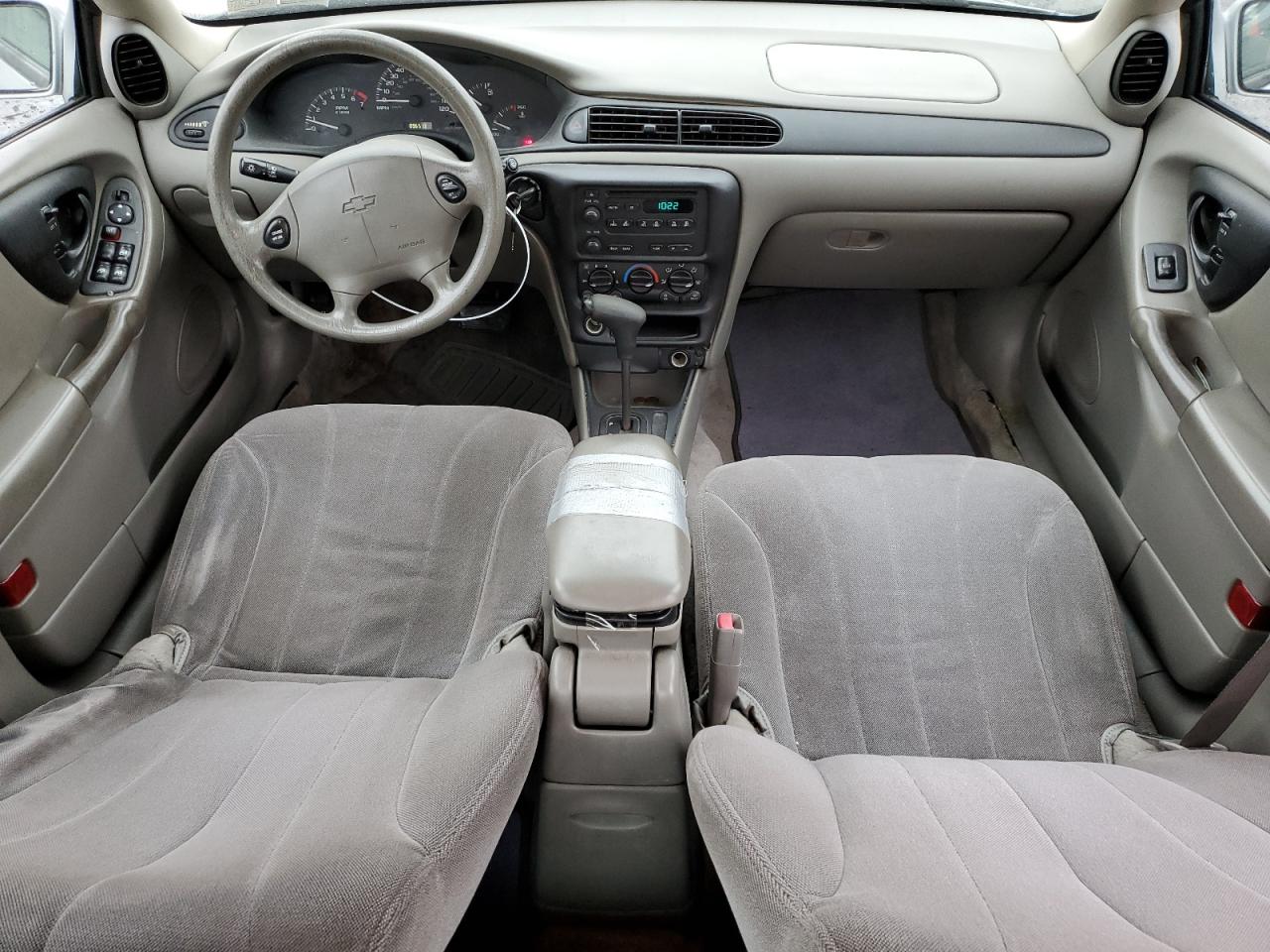 2004 Chevrolet Malibu - Image 8