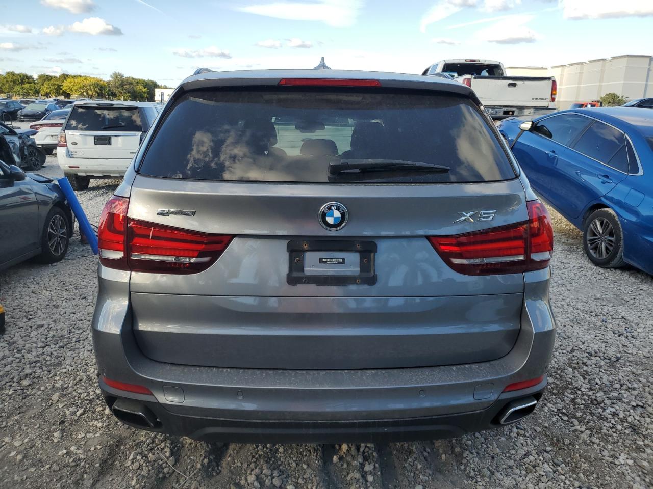 VIN 5UXKT0C50G0S78817 2016 BMW X5 no.6