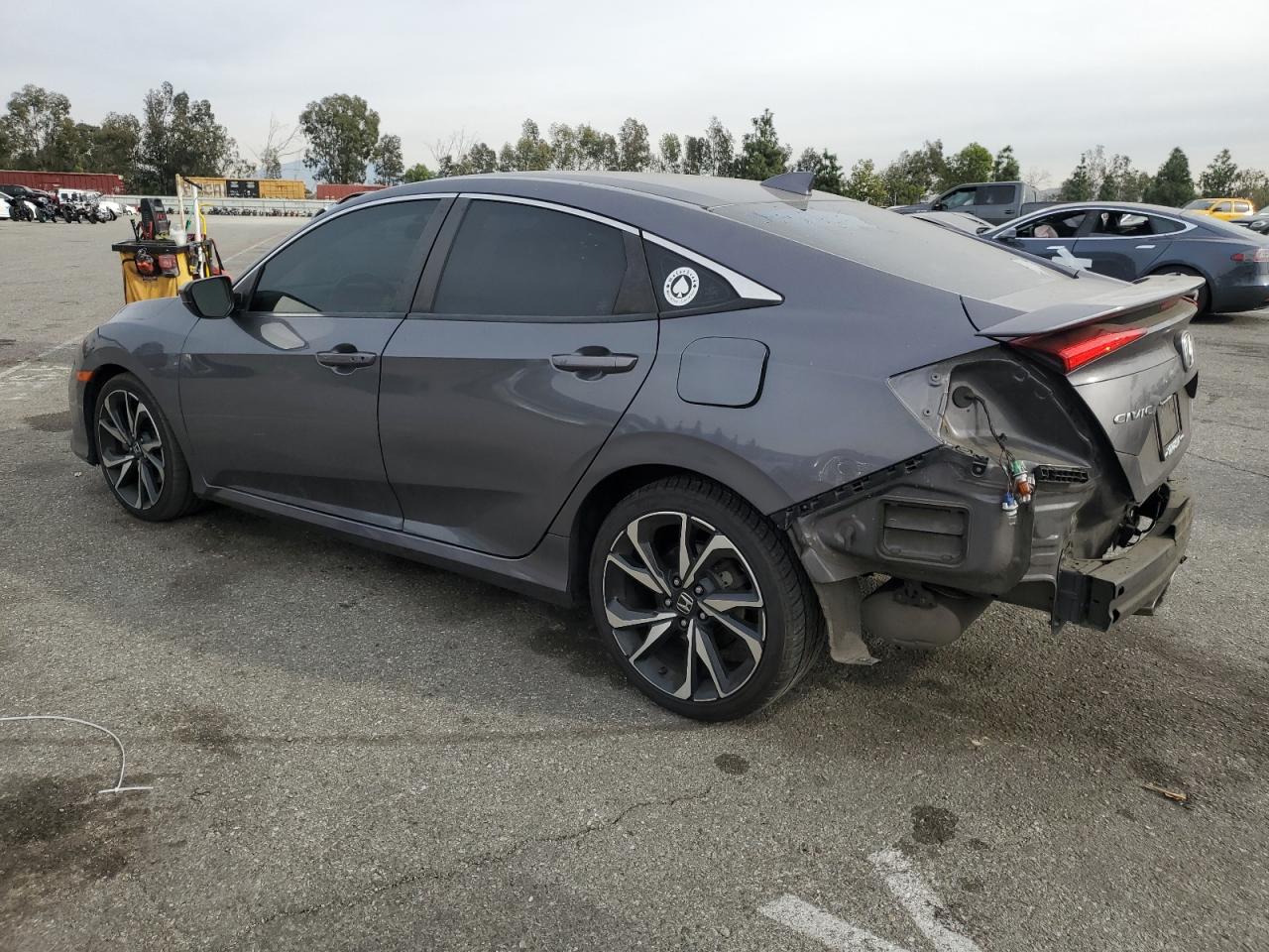 2HGFC1E52JH706851 2018 HONDA CIVIC - Image 2