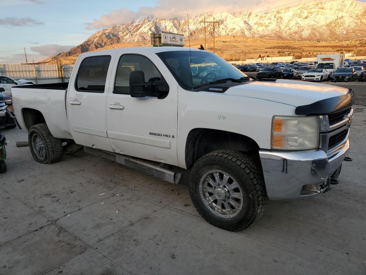 2008 Chevrolet Silverado - Image 4