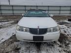 1999 Lincoln Town Car Signature zu verkaufen in Elgin, IL - Rear End