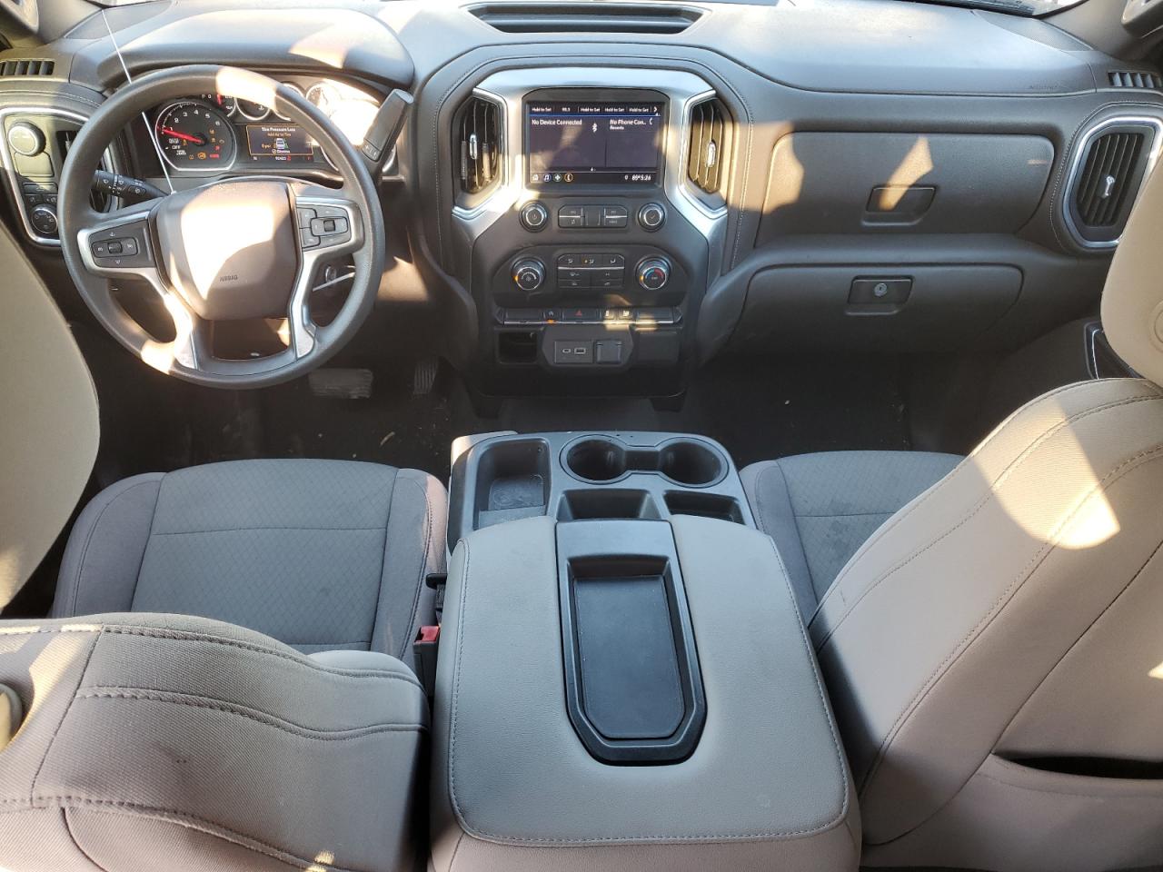 2020 Chevrolet Silverado - Image 8