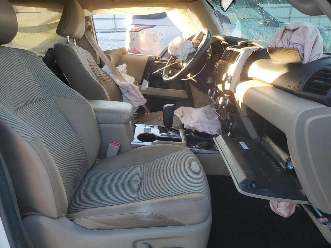 2010 Toyota 4Runner - Image 7