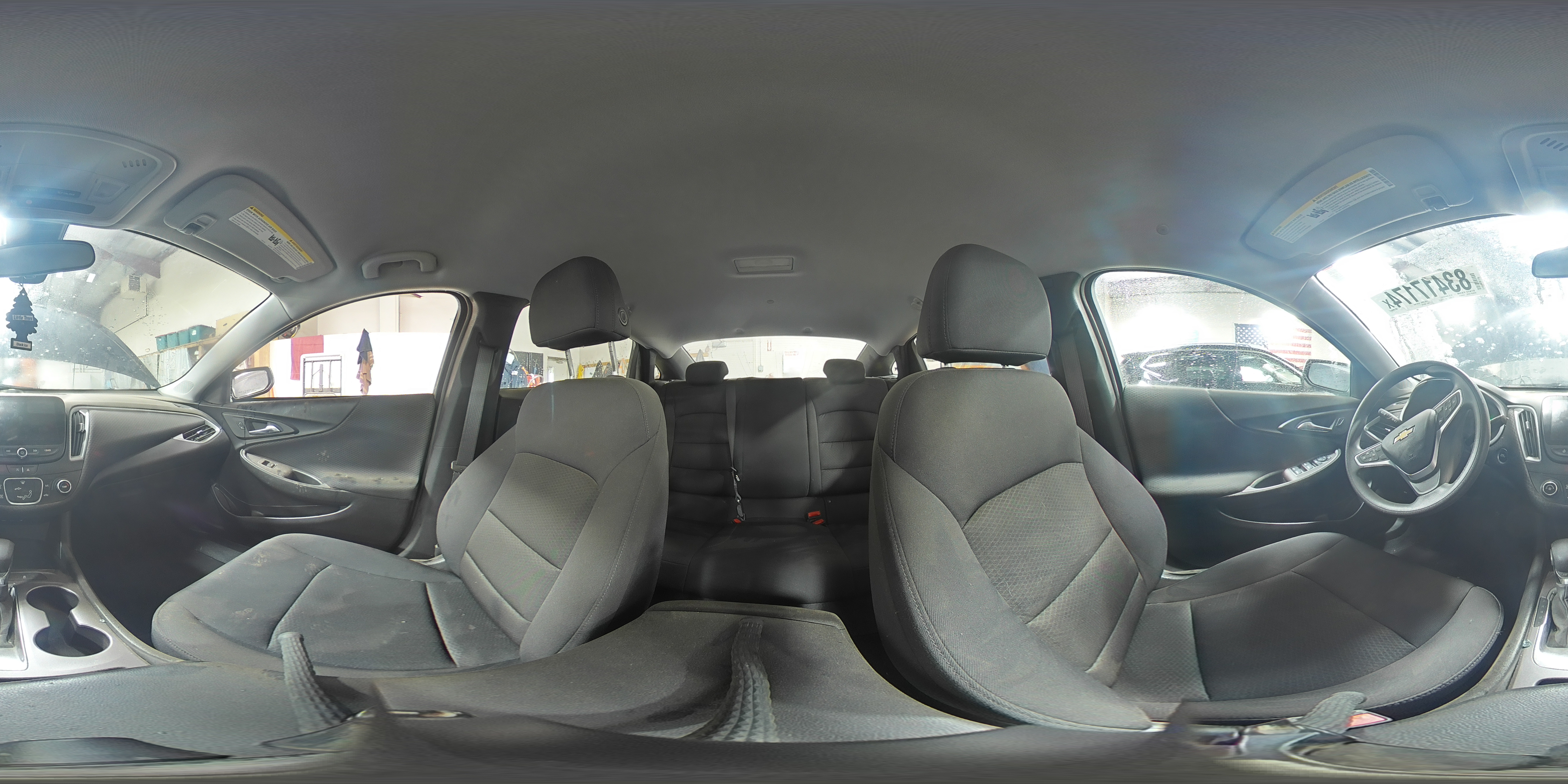 2022 Chevrolet Malibu - Image 14
