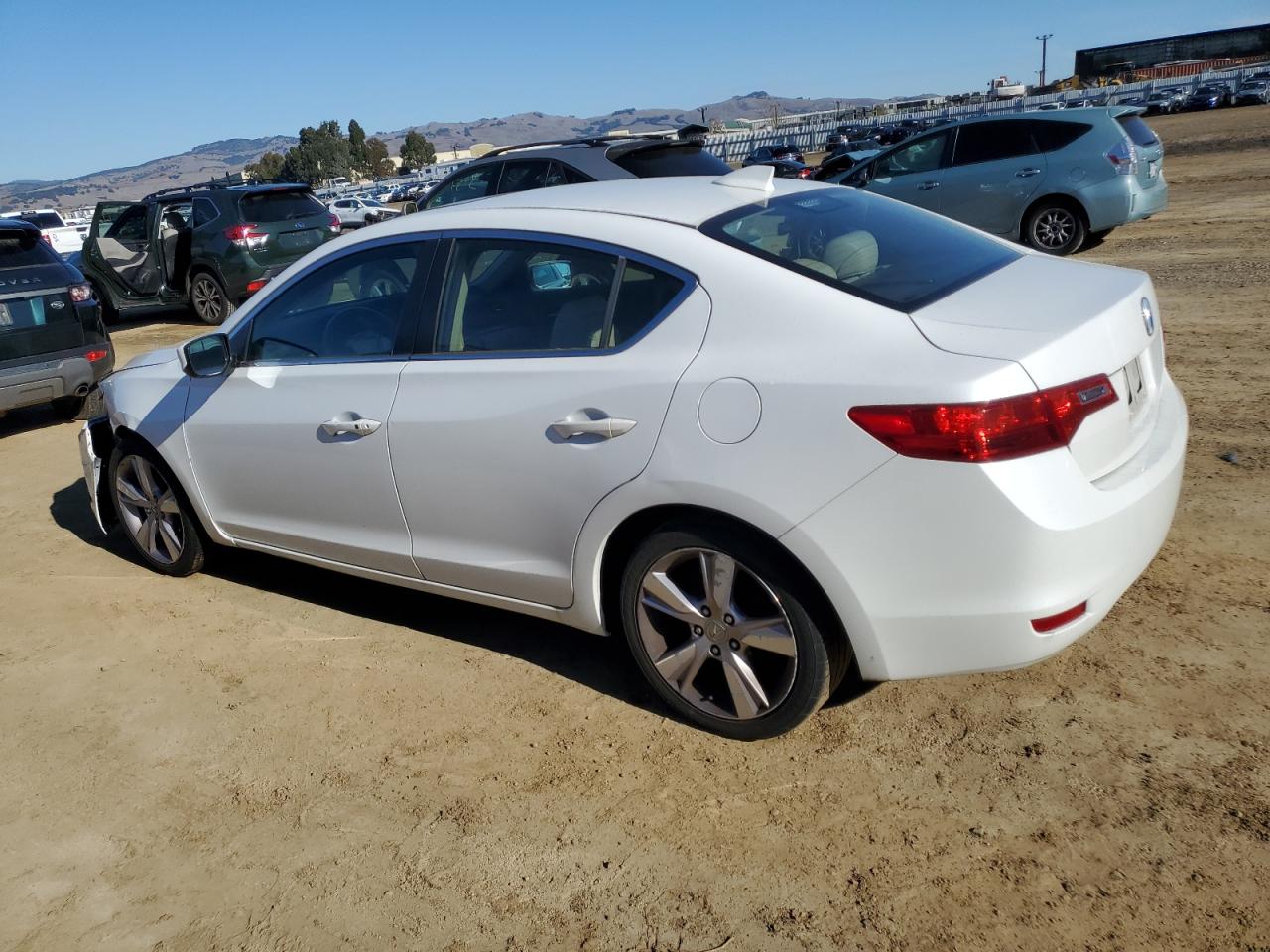 2013 Acura ILX - Image 2
