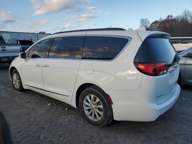  CHRYSLER PACIFICA 2017 Белы